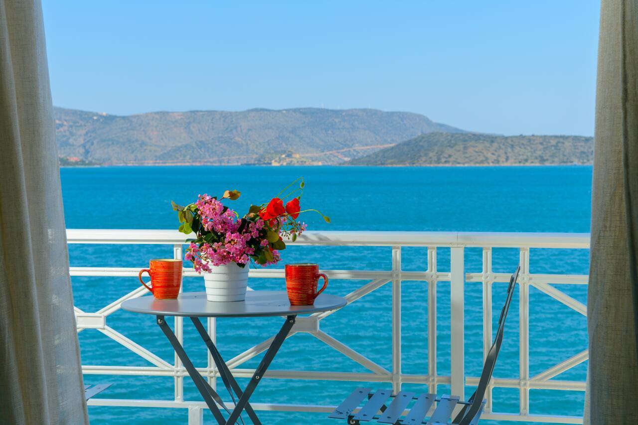 Margarita'S Seafront Luxury Apartment Elounda  Exterior photo
